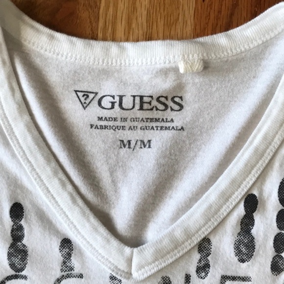 GUESS Jeans Logo Tee Shirt - Picture 4 of 5